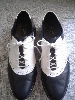 Cole Haan  black & white lace shoe  size 10